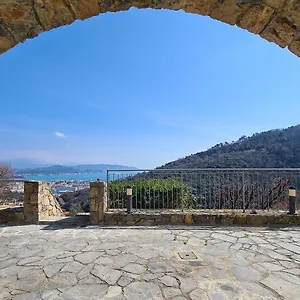 https://la-pietra.hotelitalianriviera.com